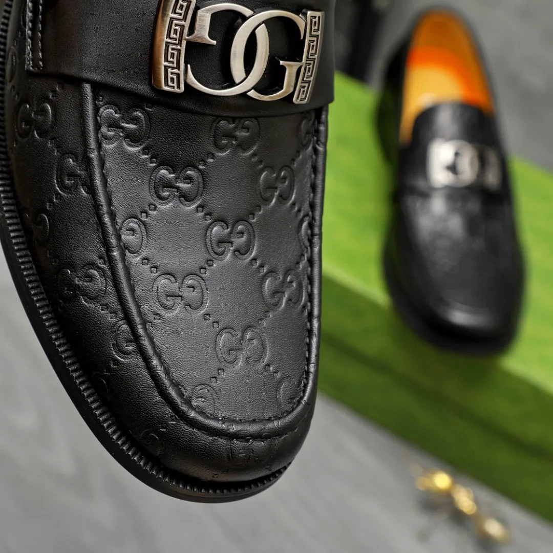 Men's shoes 💰480 Product trademark: GUCCI "Gucci" business slip-on leather shoes Regular size: 38-44 45 custom-made Product materials: Selected cowhide embossed upper, cowhide lining, rubber outsole